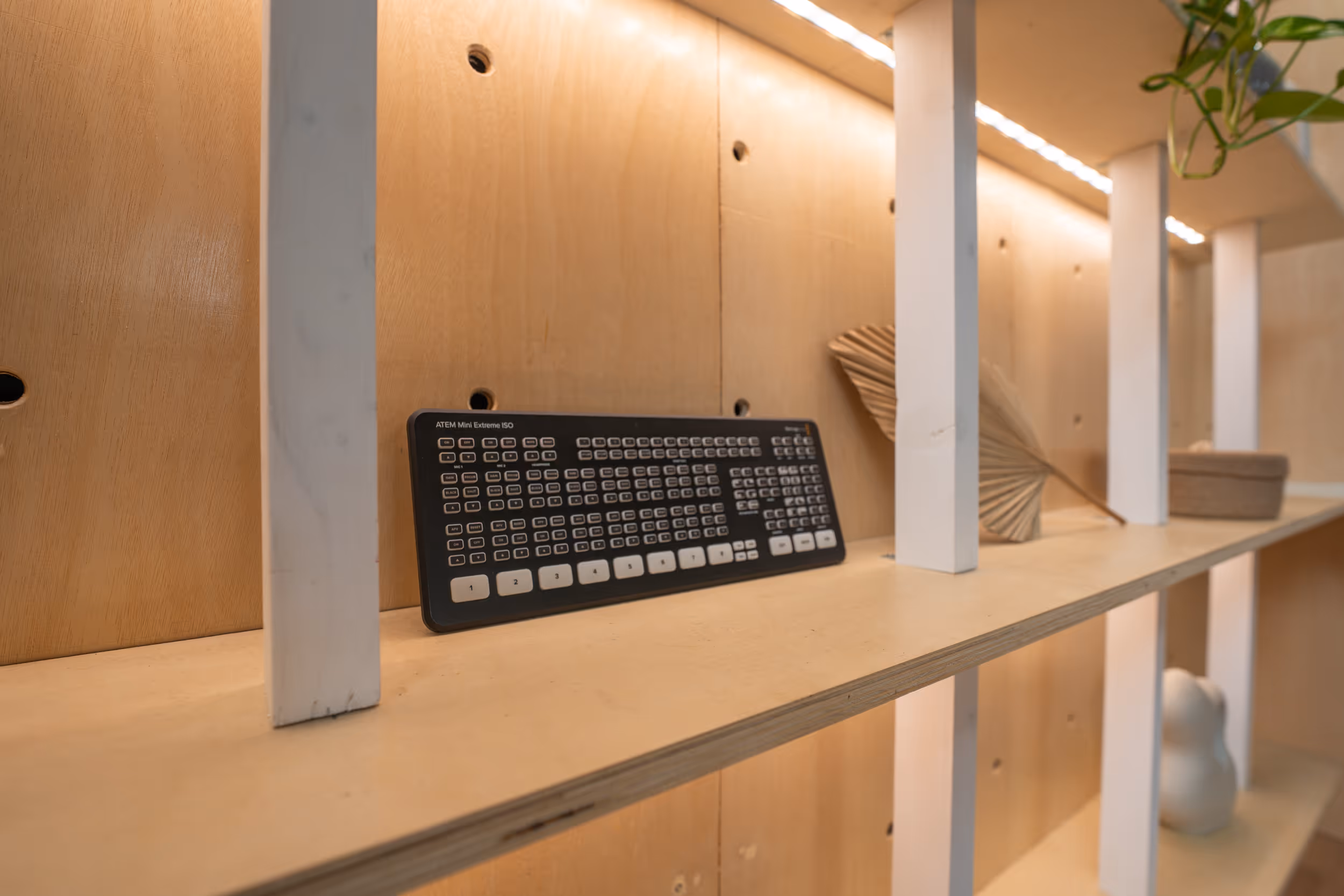 Echipament studio Consola Blackmagic